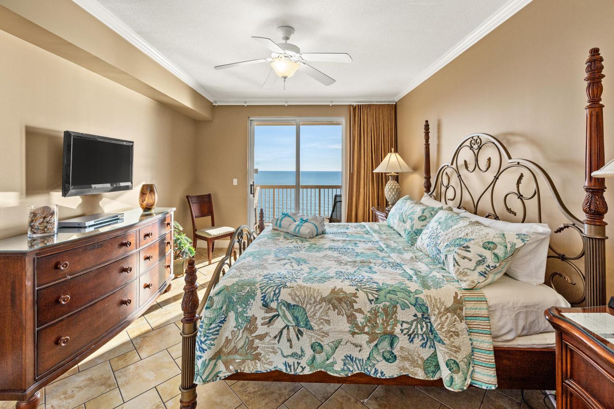 Gulf Front Master Bedroom! 2 Pools & Hot Tubs! Sleeps 8! ปานามาซิตี้บีช ภายนอก รูปภาพ